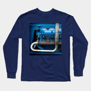 Blue Tractor Motor, vintage engine portraits for man caves Long Sleeve T-Shirt